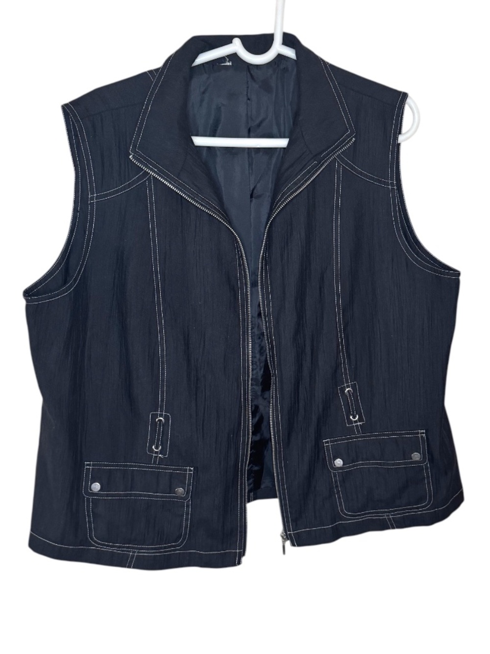 Black/Dark Blue Contrast Stitch Zip Front Utility Vest Women's XL